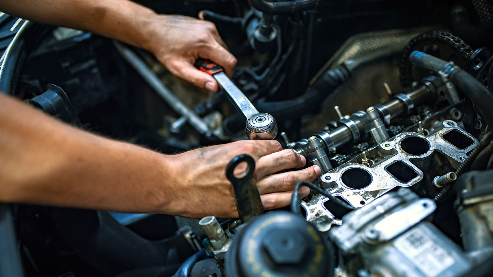 Your Ultimate Guide to Automotive Care at Dar Al Madina Garage in Dubai